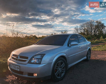 Серый Опель Вектра, объемом двигателя 2.2 л и пробегом 427 тыс. км за 6300 $, фото 2 на Automoto.ua