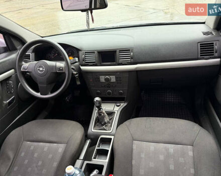 Сірий Опель Вектра, об'ємом двигуна 2.2 л та пробігом 180 тис. км за 3800 $, фото 9 на Automoto.ua