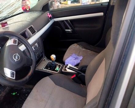 Серый Опель Вектра, объемом двигателя 1.9 л и пробегом 390 тыс. км за 2000 $, фото 8 на Automoto.ua