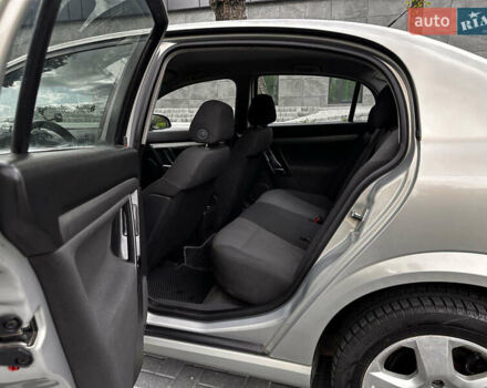 Серый Опель Вектра, объемом двигателя 2.2 л и пробегом 318 тыс. км за 3850 $, фото 3 на Automoto.ua