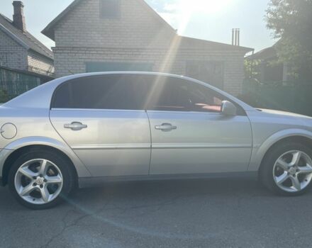 Серый Опель Вектра, объемом двигателя 2.2 л и пробегом 251 тыс. км за 3500 $, фото 1 на Automoto.ua