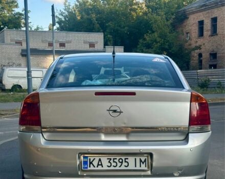 Серый Опель Вектра, объемом двигателя 2.2 л и пробегом 300 тыс. км за 3600 $, фото 2 на Automoto.ua