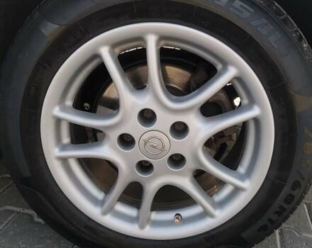 Серый Опель Вектра, объемом двигателя 1.6 л и пробегом 158 тыс. км за 4800 $, фото 1 на Automoto.ua