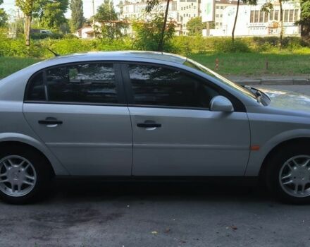 Серый Опель Вектра, объемом двигателя 1.8 л и пробегом 350 тыс. км за 2999 $, фото 4 на Automoto.ua