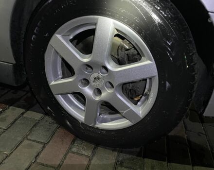 Серый Опель Вектра, объемом двигателя 3.2 л и пробегом 323 тыс. км за 2450 $, фото 12 на Automoto.ua