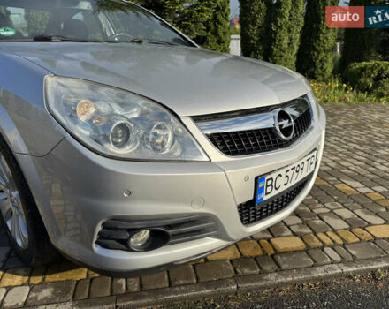 Сірий Опель Вектра, об'ємом двигуна 2.2 л та пробігом 180 тис. км за 5000 $, фото 8 на Automoto.ua