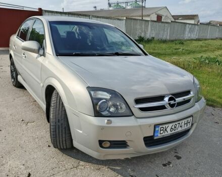 Серый Опель Вектра, объемом двигателя 2.2 л и пробегом 284 тыс. км за 4900 $, фото 2 на Automoto.ua