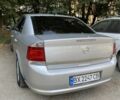 Сірий Опель Вектра, об'ємом двигуна 2.2 л та пробігом 190 тис. км за 6497 $, фото 4 на Automoto.ua