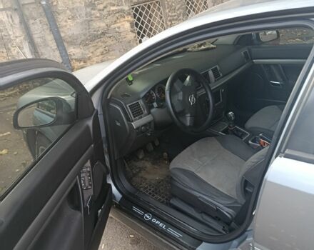 Сірий Опель Вектра, об'ємом двигуна 1.6 л та пробігом 200 тис. км за 4300 $, фото 5 на Automoto.ua