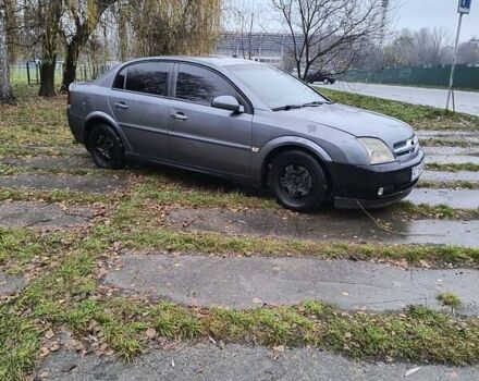 Сірий Опель Вектра, об'ємом двигуна 2.2 л та пробігом 300 тис. км за 2650 $, фото 5 на Automoto.ua