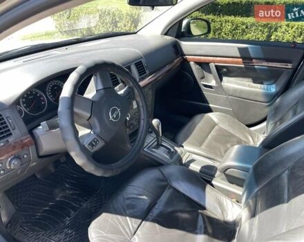 Серый Опель Вектра, объемом двигателя 2.2 л и пробегом 654 тыс. км за 2700 $, фото 5 на Automoto.ua