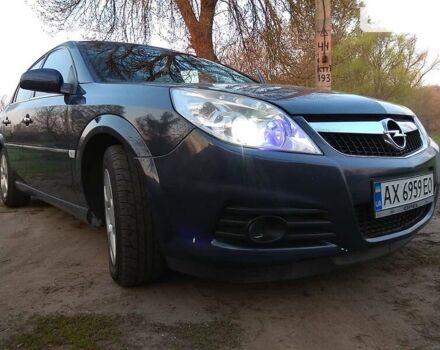 Серый Опель Вектра, объемом двигателя 2.2 л и пробегом 235 тыс. км за 4500 $, фото 2 на Automoto.ua