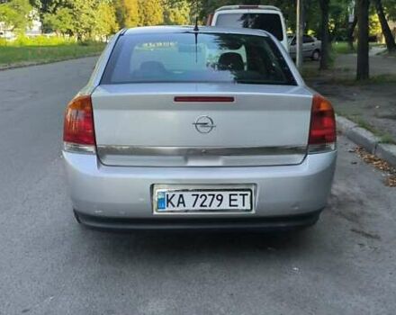 Сірий Опель Вектра, об'ємом двигуна 1.8 л та пробігом 350 тис. км за 3000 $, фото 2 на Automoto.ua