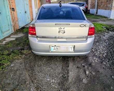 Сірий Опель Вектра, об'ємом двигуна 2.2 л та пробігом 307 тис. км за 5 $, фото 6 на Automoto.ua