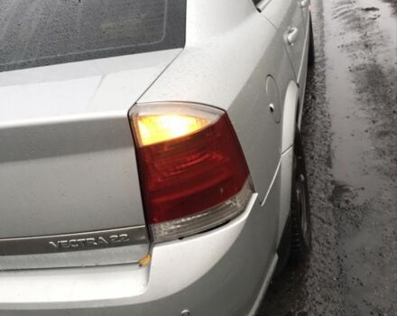 Серый Опель Вектра, объемом двигателя 2.2 л и пробегом 382 тыс. км за 4100 $, фото 3 на Automoto.ua