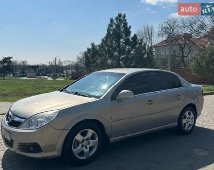 Серый Опель Вектра, объемом двигателя 2.2 л и пробегом 157 тыс. км за 5300 $, фото 2 на Automoto.ua