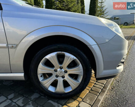 Серый Опель Вектра, объемом двигателя 2.2 л и пробегом 182 тыс. км за 5000 $, фото 24 на Automoto.ua