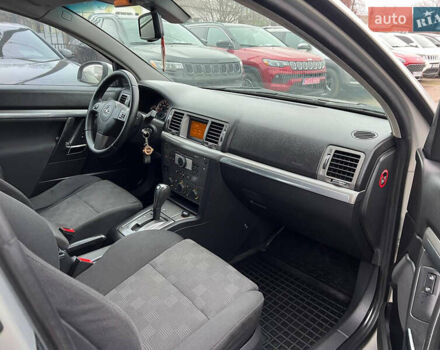 Серый Опель Вектра, объемом двигателя 2.2 л и пробегом 230 тыс. км за 5700 $, фото 17 на Automoto.ua