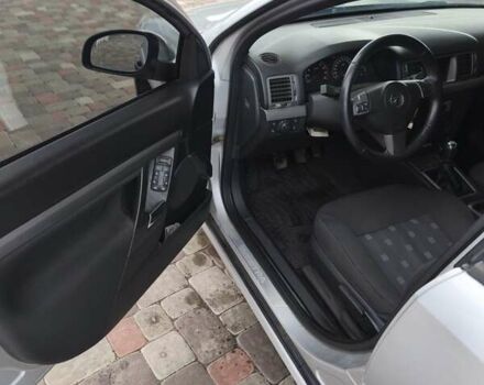 Серый Опель Вектра, объемом двигателя 2.2 л и пробегом 238 тыс. км за 6000 $, фото 15 на Automoto.ua