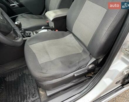 Сірий Опель Вектра, об'ємом двигуна 1.6 л та пробігом 300 тис. км за 4500 $, фото 7 на Automoto.ua