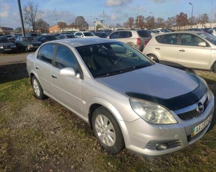 Сірий Опель Вектра, об'ємом двигуна 2.2 л та пробігом 202 тис. км за 4000 $, фото 5 на Automoto.ua