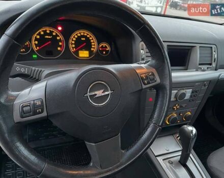 Сірий Опель Вектра, об'ємом двигуна 2.2 л та пробігом 170 тис. км за 4899 $, фото 8 на Automoto.ua