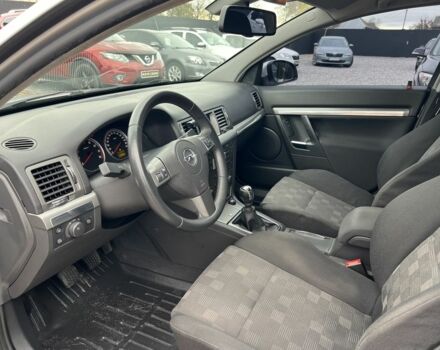 Сірий Опель Вектра, об'ємом двигуна 2.2 л та пробігом 112 тис. км за 6750 $, фото 10 на Automoto.ua