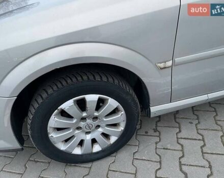 Сірий Опель Вектра, об'ємом двигуна 2.2 л та пробігом 170 тис. км за 4899 $, фото 5 на Automoto.ua
