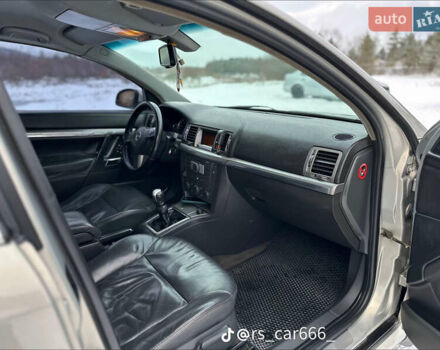 Серый Опель Вектра, объемом двигателя 2.2 л и пробегом 271 тыс. км за 4300 $, фото 15 на Automoto.ua