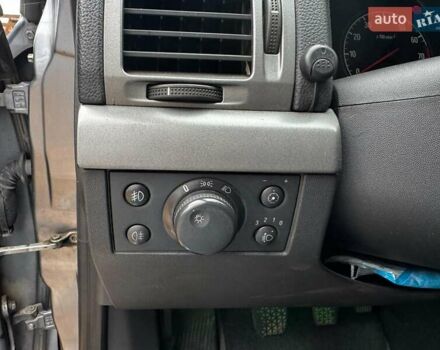 Серый Опель Вектра, объемом двигателя 1.8 л и пробегом 294 тыс. км за 5690 $, фото 14 на Automoto.ua