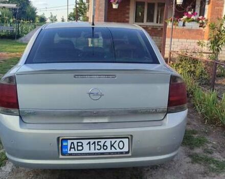 Сірий Опель Вектра, об'ємом двигуна 2.2 л та пробігом 292 тис. км за 6000 $, фото 2 на Automoto.ua