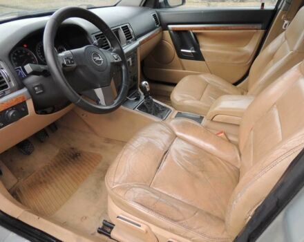 Сірий Опель Вектра, об'ємом двигуна 2.2 л та пробігом 323 тис. км за 4200 $, фото 9 на Automoto.ua