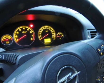 Сірий Опель Вектра, об'ємом двигуна 2.2 л та пробігом 323 тис. км за 4200 $, фото 8 на Automoto.ua