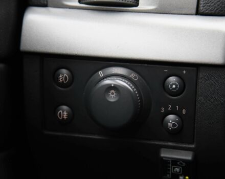 Серый Опель Вектра, объемом двигателя 2.2 л и пробегом 174 тыс. км за 5900 $, фото 19 на Automoto.ua