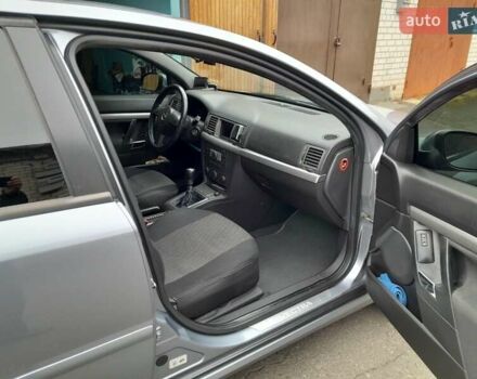 Серый Опель Вектра, объемом двигателя 1.8 л и пробегом 293 тыс. км за 5500 $, фото 12 на Automoto.ua