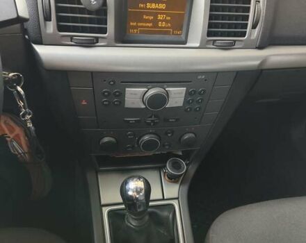 Серый Опель Вектра, объемом двигателя 2.2 л и пробегом 238 тыс. км за 6000 $, фото 16 на Automoto.ua