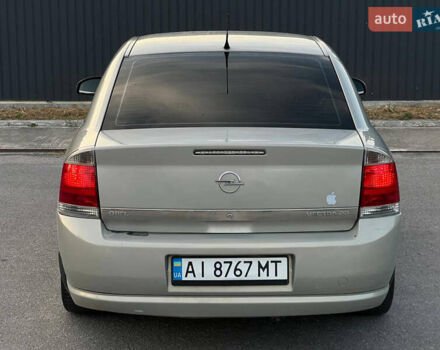 Серый Опель Вектра, объемом двигателя 2.2 л и пробегом 330 тыс. км за 4300 $, фото 2 на Automoto.ua