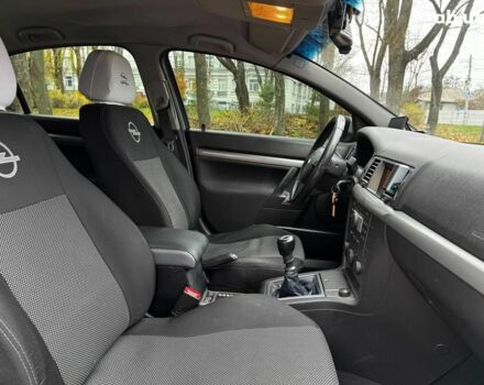 Серый Опель Вектра, объемом двигателя 1.8 л и пробегом 294 тыс. км за 5690 $, фото 31 на Automoto.ua