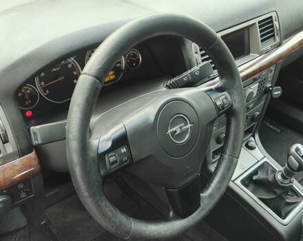 Серый Опель Вектра, объемом двигателя 1.8 л и пробегом 380 тыс. км за 5500 $, фото 3 на Automoto.ua