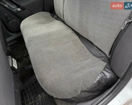 Сірий Опель Вектра, об'ємом двигуна 1.6 л та пробігом 300 тис. км за 4500 $, фото 10 на Automoto.ua