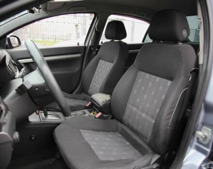 Серый Опель Вектра, объемом двигателя 2.2 л и пробегом 174 тыс. км за 5900 $, фото 6 на Automoto.ua