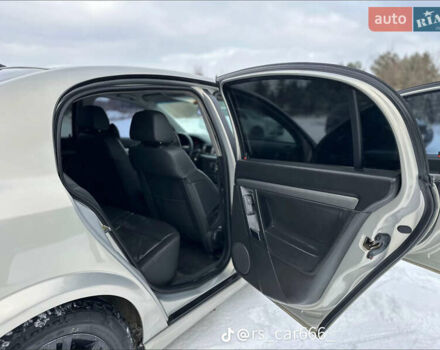 Серый Опель Вектра, объемом двигателя 2.2 л и пробегом 271 тыс. км за 4300 $, фото 17 на Automoto.ua