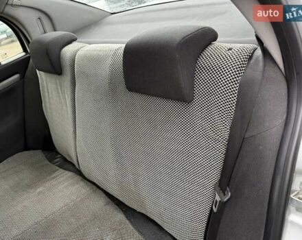 Сірий Опель Вектра, об'ємом двигуна 1.6 л та пробігом 300 тис. км за 4500 $, фото 9 на Automoto.ua