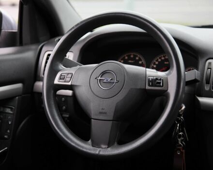 Серый Опель Вектра, объемом двигателя 2.2 л и пробегом 174 тыс. км за 5900 $, фото 13 на Automoto.ua