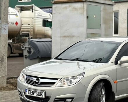 Серый Опель Вектра, объемом двигателя 2.2 л и пробегом 173 тыс. км за 6000 $, фото 2 на Automoto.ua