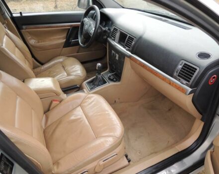 Сірий Опель Вектра, об'ємом двигуна 2.2 л та пробігом 323 тис. км за 4200 $, фото 10 на Automoto.ua