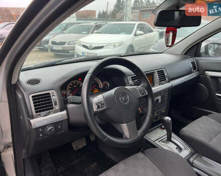 Серый Опель Вектра, объемом двигателя 2.2 л и пробегом 230 тыс. км за 5700 $, фото 18 на Automoto.ua