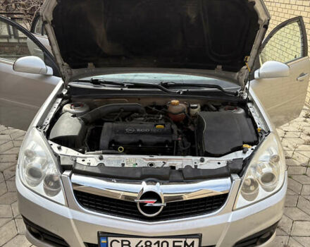 Серый Опель Вектра, объемом двигателя 1.6 л и пробегом 288 тыс. км за 5500 $, фото 5 на Automoto.ua