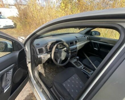 Сірий Опель Вектра, об'ємом двигуна 1.8 л та пробігом 240 тис. км за 2400 $, фото 2 на Automoto.ua