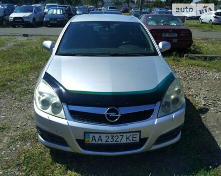 Серый Опель Вектра, объемом двигателя 0 л и пробегом 202 тыс. км за 4600 $, фото 5 на Automoto.ua